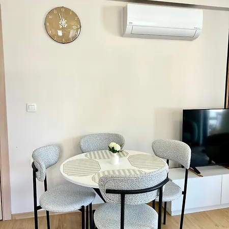 Comfy With Garden, Family Friendly In 페티예