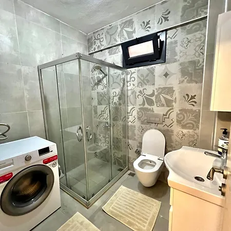 Comfy With Garden, Family Friendly In *